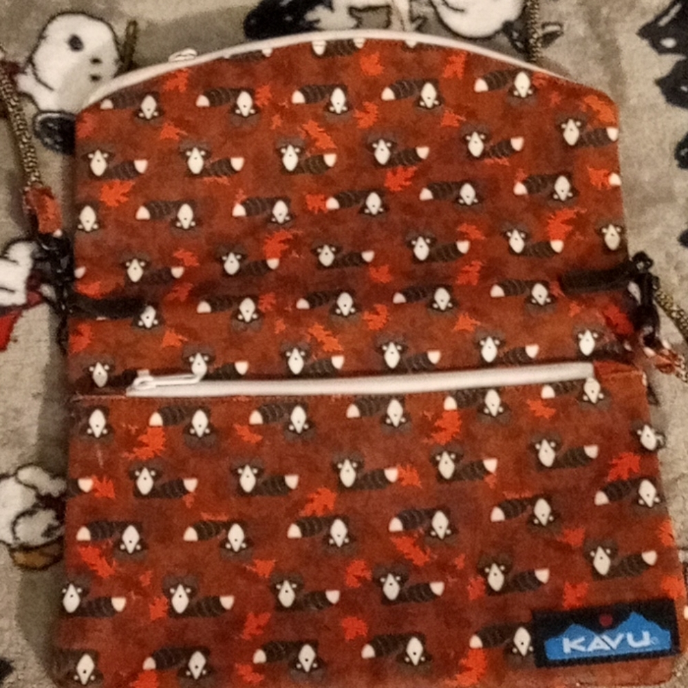 On Hold Kavu Raccoon purse